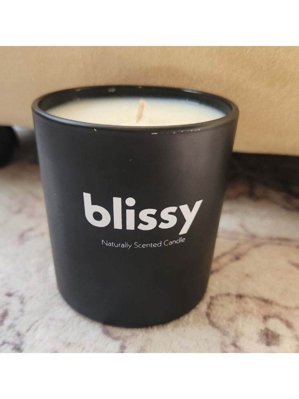 Blissy Jasmine & Eucalyptus 9 oz Candle NEW